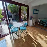 Kite Kate, Cozy Space, House And Garden شقة